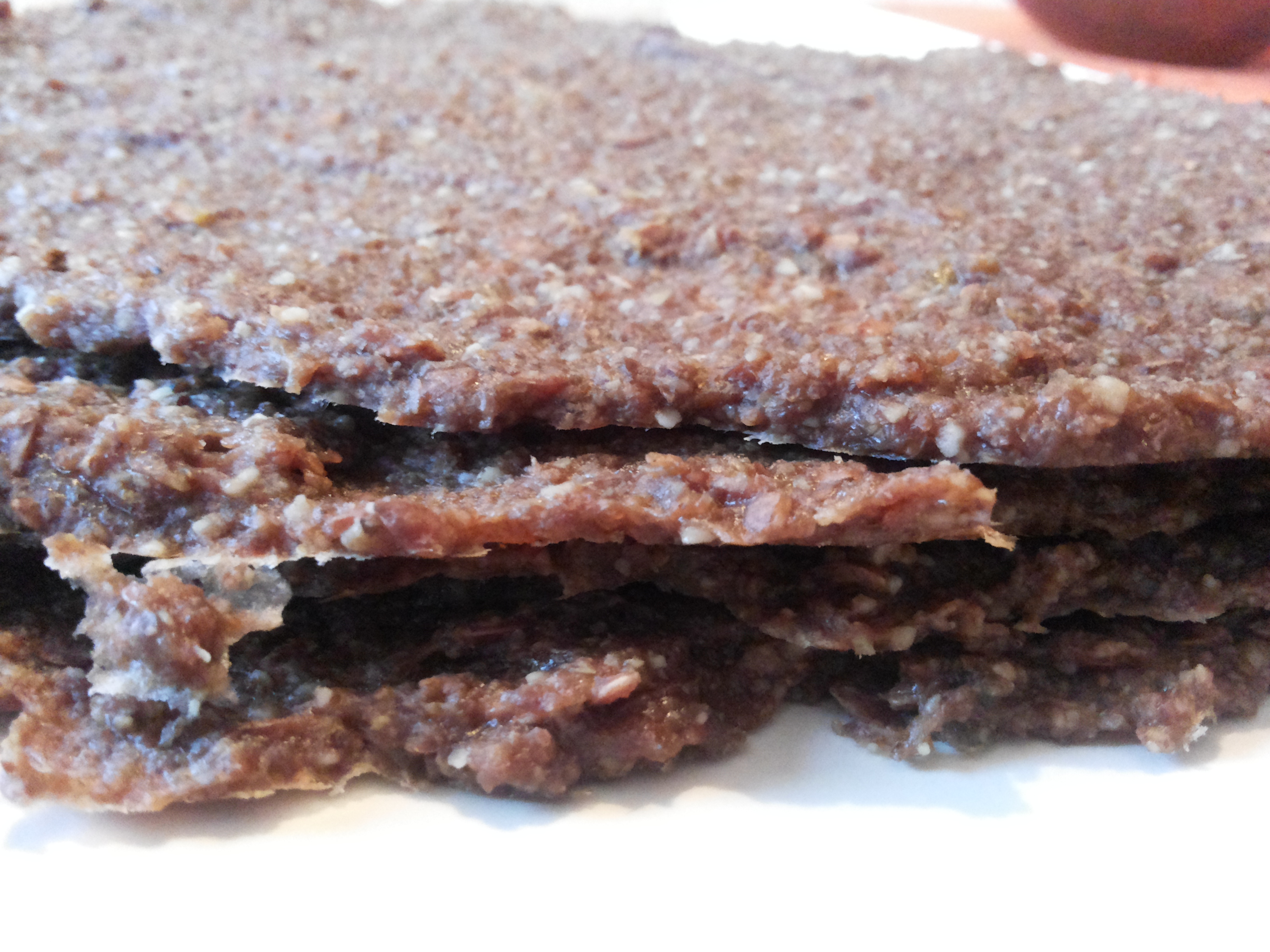 Сурови веган палачинки със стафиди